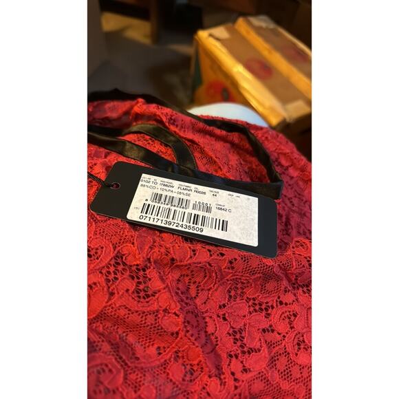 Dolce & Gabbana Sleeveless lace top red size 8 - Picture 8 of 10